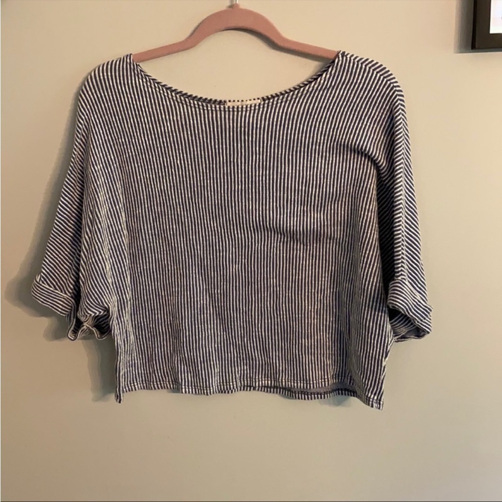 Blue and white crop top size large